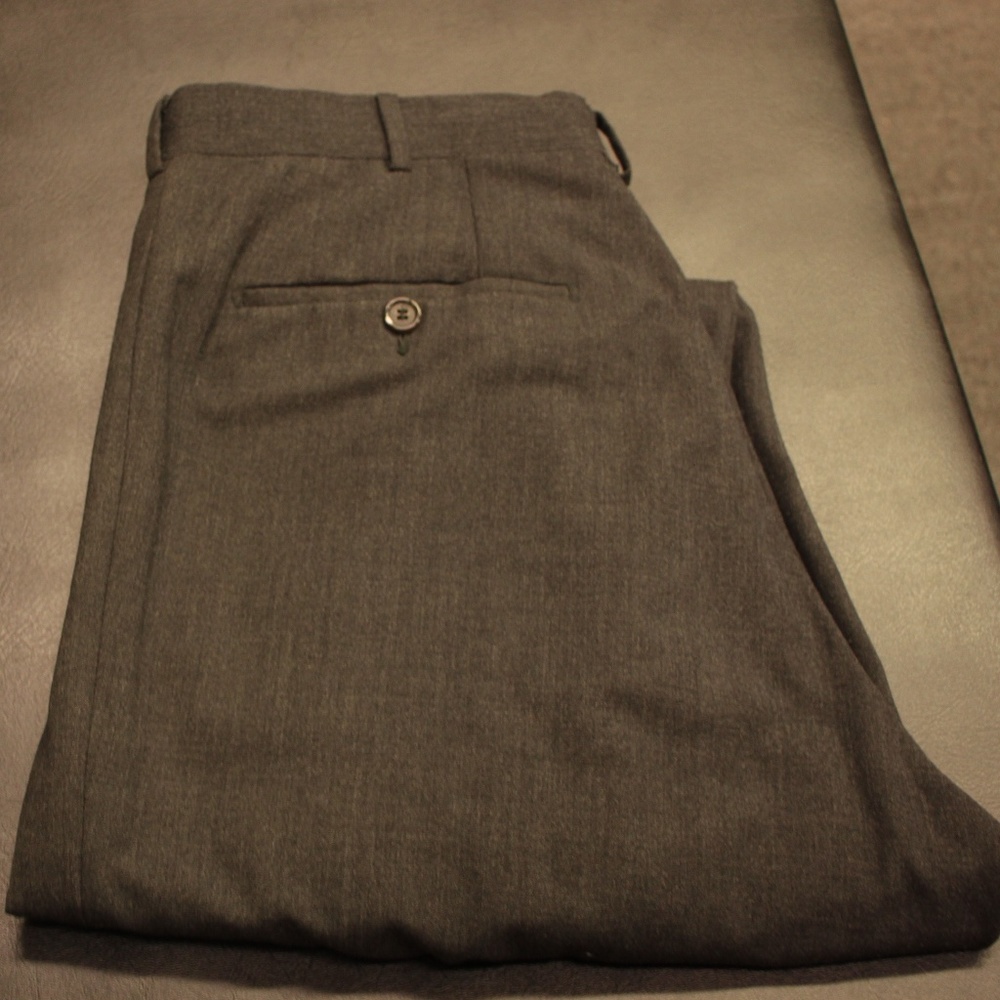 Prada wool single pleated pants sz 52